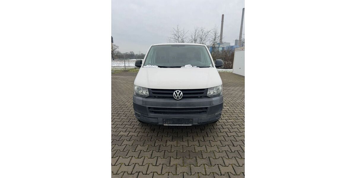 VW T5 Transporter 252.000 km 7.200 &euro; Hanau 63457