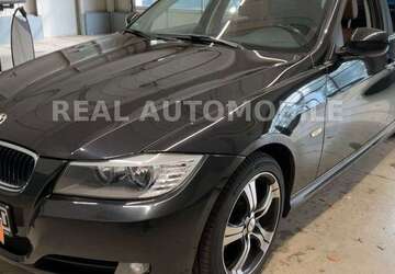 BMW 320 220.000 km 6.800 &euro; Frankfurt 65933