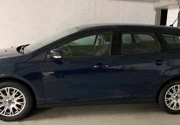 Ford Focus 346.000 km 2.249 &euro; Frankfurt 60528
