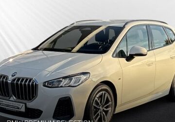 BMW 218 Active Tourer 3.773 km 28.880 &euro; Rüsselsheim 65428