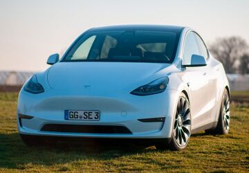 Tesla Model Y 36.000 km 43.000 &euro; Rüsselsheim 65428
