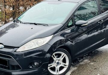 Ford Fiesta 210.000 km 2.100 &euro; Oberursel 61440
