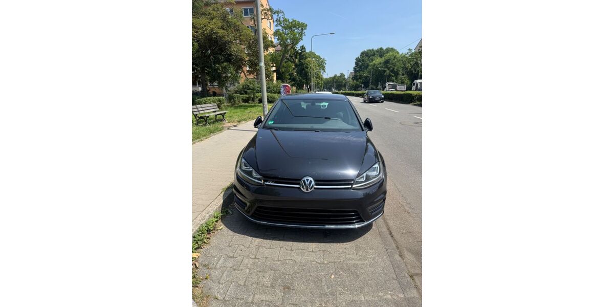 VW Golf 141.000 km 11.000 &euro; Frankfurt am Main 60528