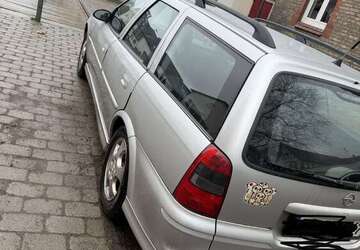 Opel Vectra 2.009 km 850 &euro; frankfurt 65929