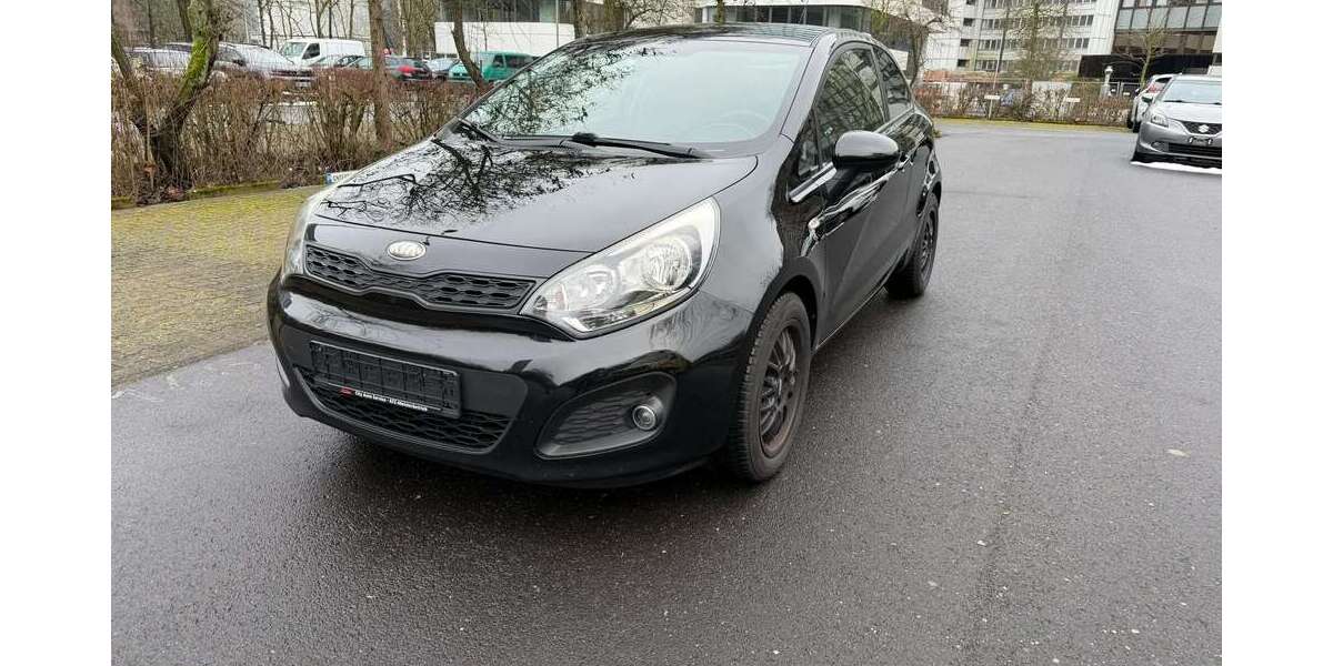 Kia Rio 118.507 km 5.790 &euro; Steinbach 61449