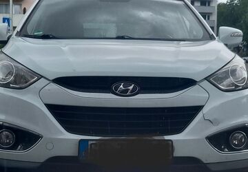 Hyundai TUCSON 289.000 km 8.500 &euro; Rüsselsheim 65428