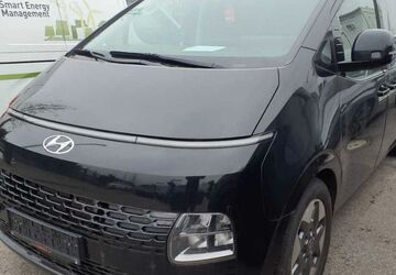 Hyundai STARIA 252.100 km 18.490 &euro; Hanau 63456