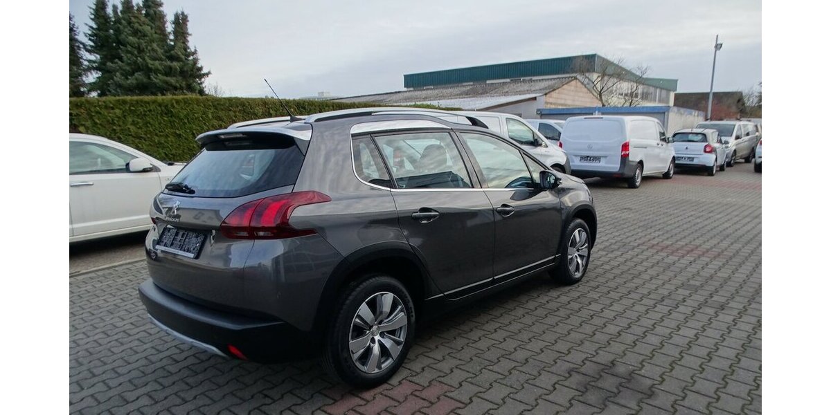 Peugeot 2008 1,2l Allure Einparkhilfe vorne + hinten, Klim 76.200 km 10.890 &euro; Rodgau 63110