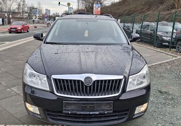 Skoda Octavia 209.000 km 3.700 &euro; Frankfurt 60486