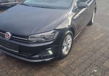 VW Polo 82.000 km 13.900 &euro; Offenbach 63071