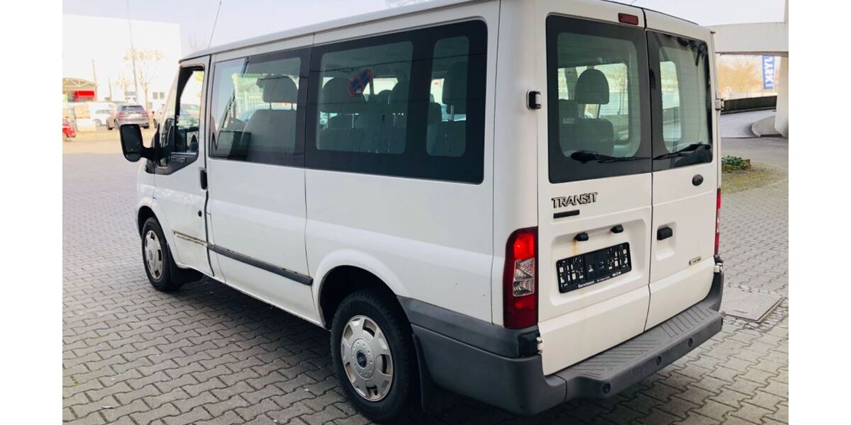 Ford Transit 324.000 km 4.999 &euro; Frankfurt am Main 60435