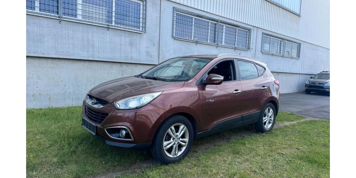 Hyundai ix35 270.000 km 3.799 &euro; Groß Gerau 64521
