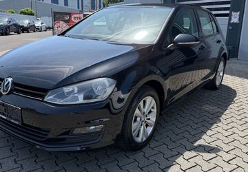VW Golf 269.120 km 5.790 &euro; Offenbach am Main 63067