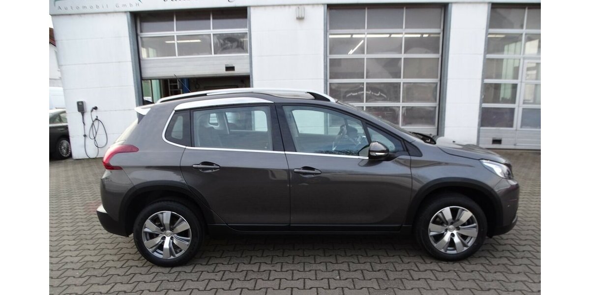 Peugeot 2008 1,2l Allure Einparkhilfe vorne + hinten, Klim 76.200 km 10.890 &euro; Rodgau 63110