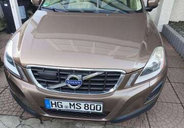 Volvo XC60 273.000 km 7.500 &euro; Schmitten im Taunus 61389