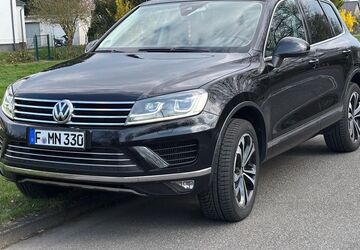 VW Touareg 179.850 km 18.990 &euro; Frankfurt 60529