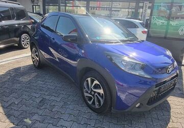 Toyota Aygo (X) 17.928 km 13.970 &euro; Hanau 63452