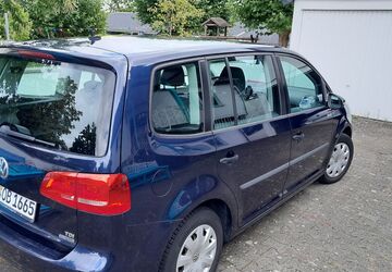 VW Touran 240.000 km 5.700 &euro; Bruchköbel 63486