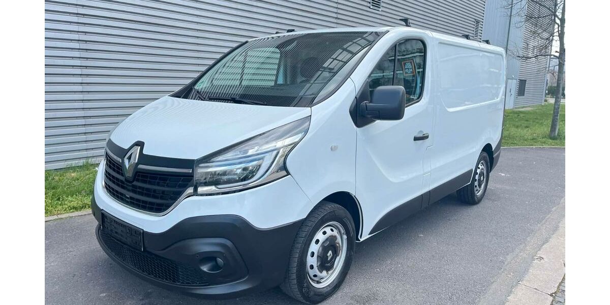 Renault Trafic 136.000 km 15.490 &euro; Frankfurt am Main 65933