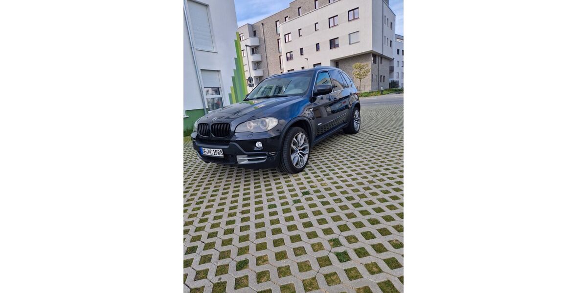 BMW X5 266.250 km 10.850 &euro; LANGEN 63225