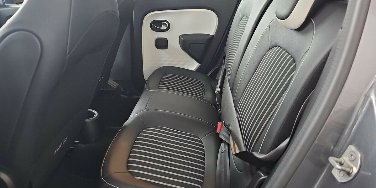 Renault Twingo Intens Easy-Link, Klimaautom, Sitzheizung 50.000 km 11.890 &euro; Schwalbach/Taunus 65824