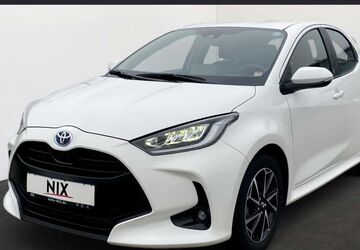 Toyota Yaris 10.300 km 20.990 &euro; Offenbach 63071