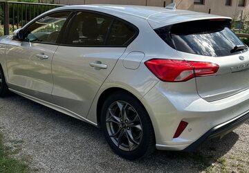 Ford Focus 60.000 km 18.000 &euro; Frankfurt am Main 60489