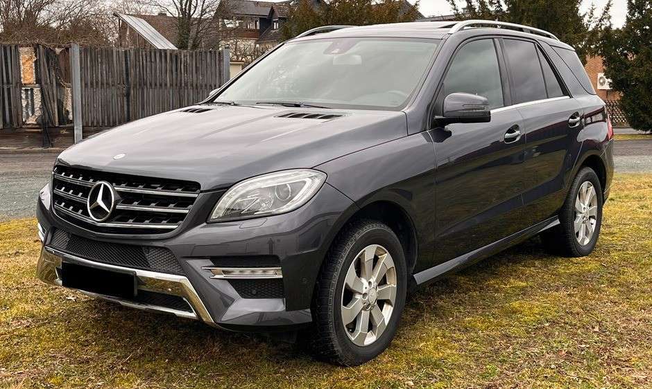 Mercedes-Benz ML 250 174.000 km 17.800 &euro; Weiskirchen (Rodgau) 63110
