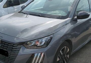 Peugeot 208 18.681 km 14.880 &euro; Rüsselsheim 65428