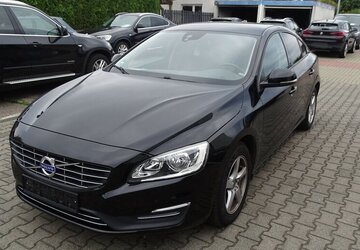 Volvo S60 Kinetic Klima, Navigation 196.500 km 7.999 &euro; Rodgau 63110
