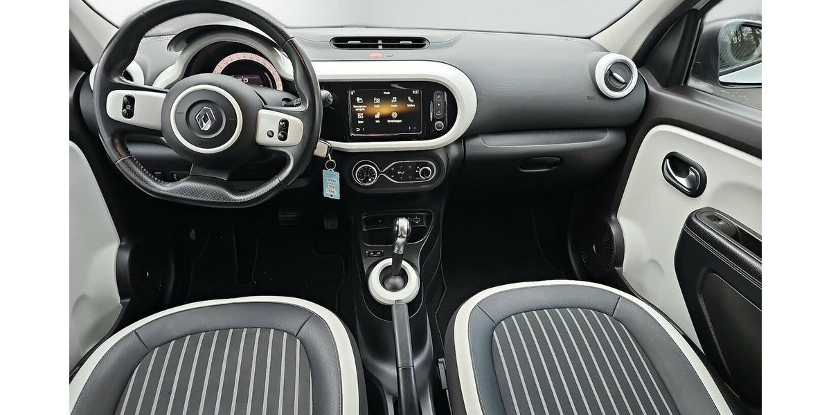 Renault Twingo Intens Electric Insp. Bremscheiben NEU 106.800 km 7.980 &euro; Schwalbach/Taunus 65824