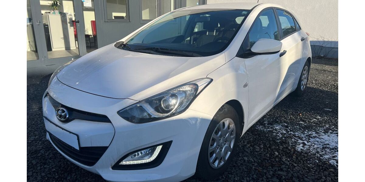 Hyundai i30 191.207 km 4.700 &euro; Friedberg 61169
