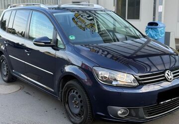 VW Touran 225.123 km 6.700 &euro; Friedberg (Hessen) 61169