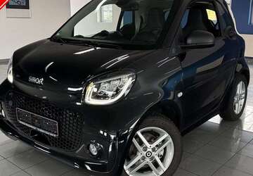 Smart forTwo 15.731 km 15.450 &euro; Frankfurt/Main 60386