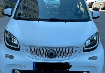 Smart ForTwo 96.000 km 8.300 &euro; Frankfurt am Main 60329