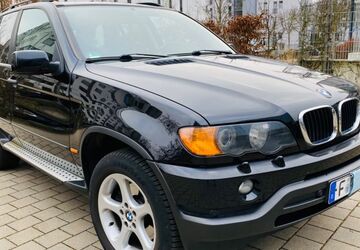 BMW X5 241.000 km 7.800 &euro; Frankfurt am Main 60435