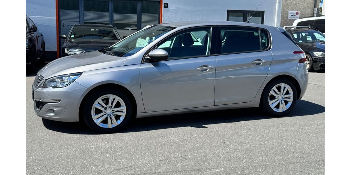 Peugeot 308 114.000 km 7.799 &euro; Frankfurt am Main 60314