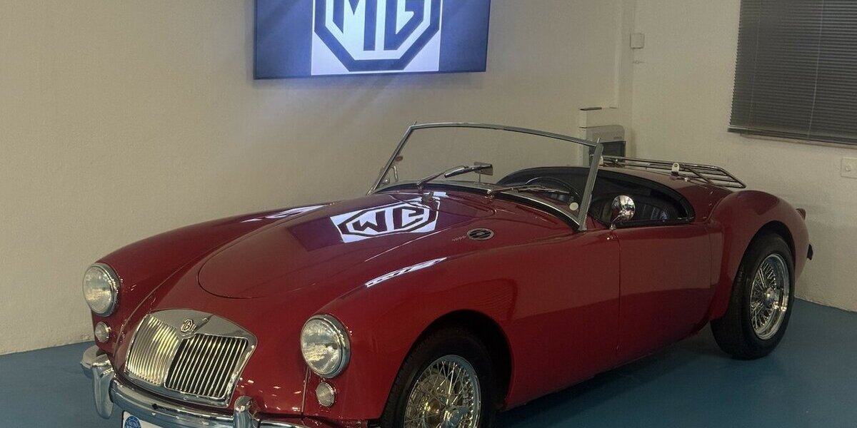 MG A 1.5 Roadster org. Speichenräder 70.708 km 26.500 &euro; Dreieich 63303