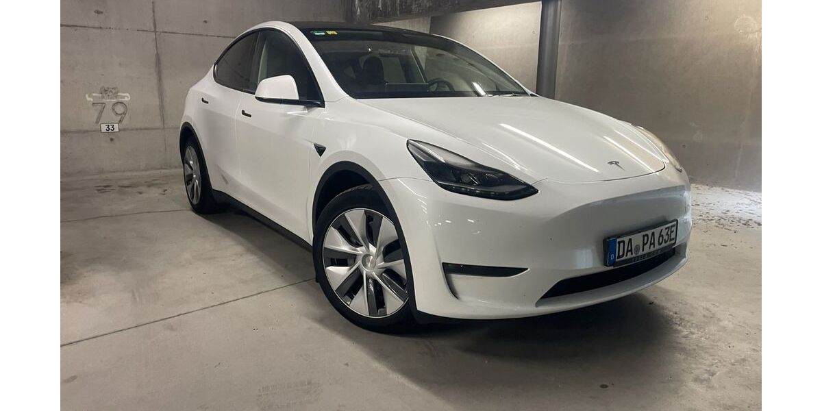 Tesla Model Y 90.000 km 30.600 &euro; Darmstadt 64295