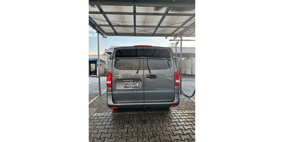 Mercedes-Benz Vito 127.000 km 32.500 &euro; Frankfurt am Main 60596