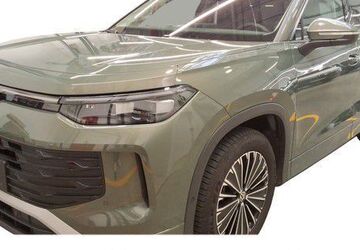 VW Tayron 11.762 km 47.980 &euro; Hanau 63452