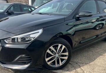 Hyundai i30 223.000 km 7.990 &euro; Bad Vilbel 61118