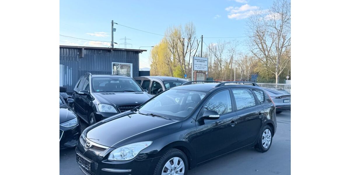 Hyundai i30 125.000 km 3.999 &euro; Frankfurt am Main 60486