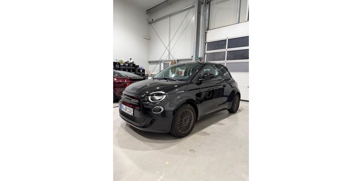 Fiat 500e 15.500 km 17.500 &euro; Bad Homburg 61348