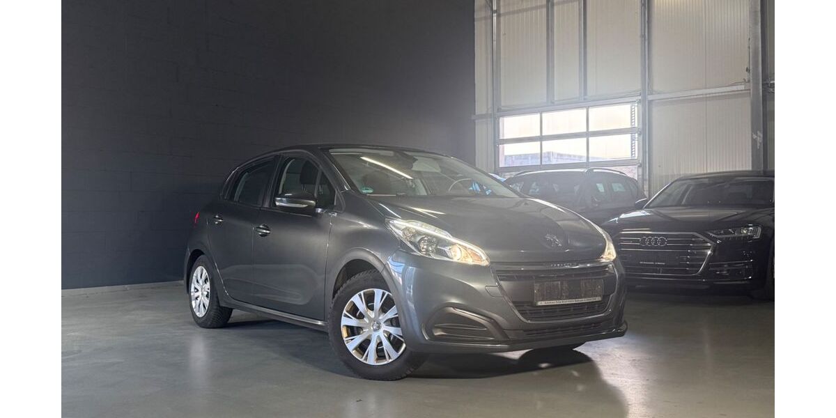 Peugeot 208 145.300 km 4.890 &euro; Maintal 63477