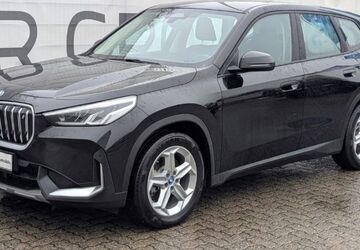 BMW iX1 29.277 km 31.477 &euro; Hainburg 63512