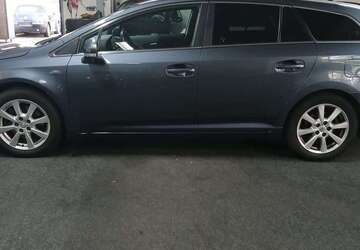 Toyota Avensis 175.200 km 6.900 &euro; Rüsselsheim 65428