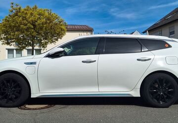 Kia Optima 68.000 km 21.200 &euro; Rüsselsheim 65428