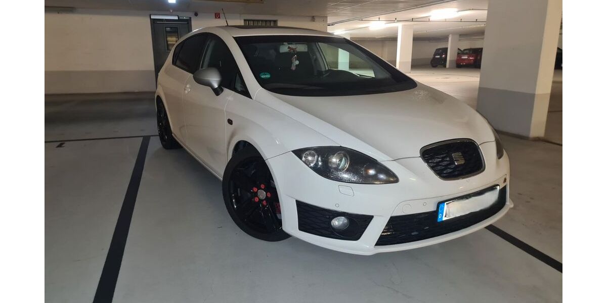 Seat Leon 226.222 km 7.999 &euro; Frankfurt am Main 60326
