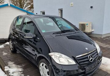 Mercedes-Benz A 160 144.881 km 3.850 &euro; Altenstadt 63674